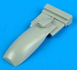 Quickboost 72258 1/72 Spitfire Mk IX Engine Cover w/Radiator for HSG