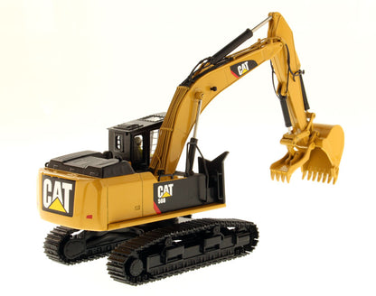 Diecast Masters 85923 1/50 Caterpillar 568 GF Road Builder