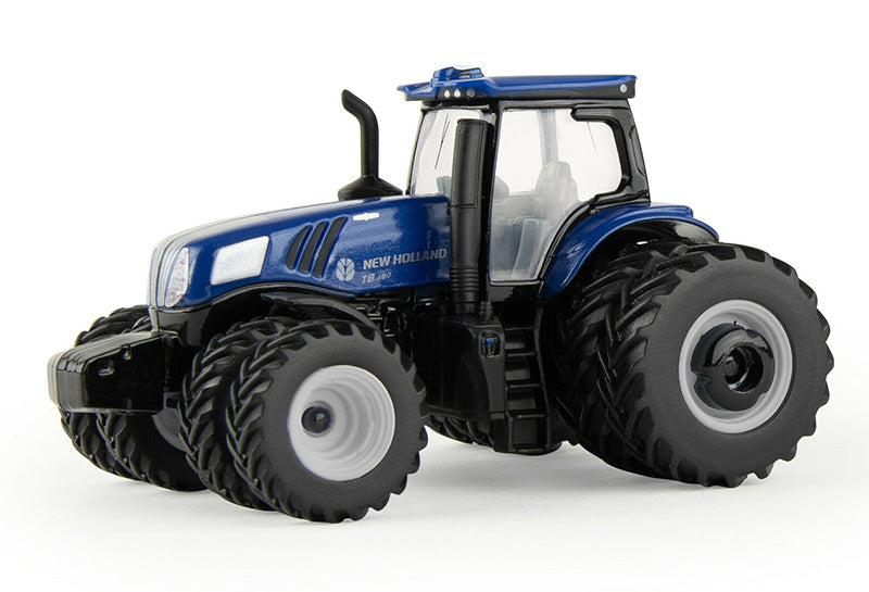Ertl 13975 1/64 Scale New Holland Genesis T8.415 4Wd Tractor