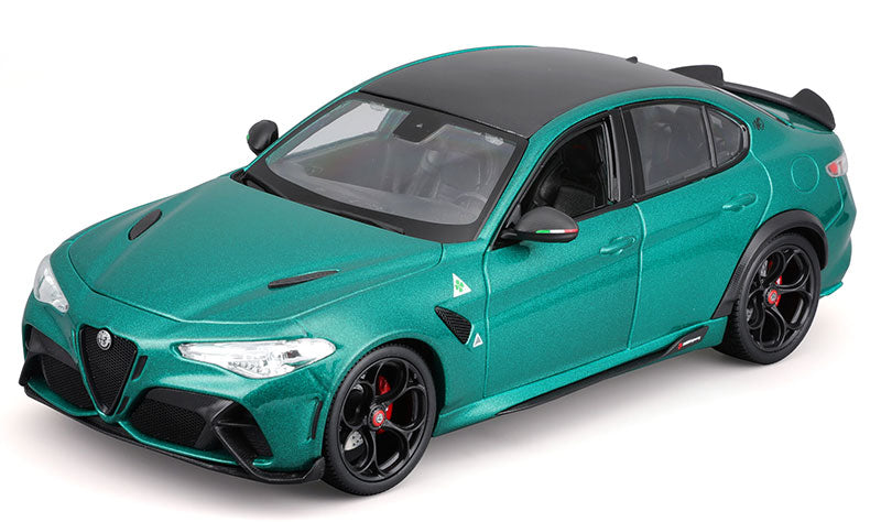 Bburago 11048GR 1/18 Scale Alfa Romeo Giulia Gta