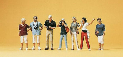 Preiser 10468 HO Scale Spectators City Sightseers