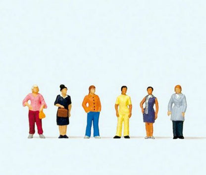 Preiser 79222 N Scale Pedestrians Standing Women pkg(6)