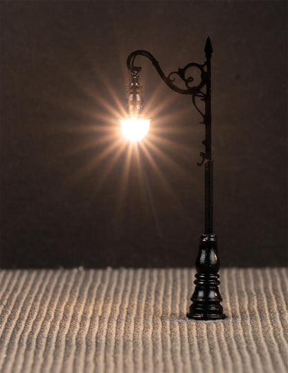Faller 272227 N Scale LED Wrought-Iron Arc Luminaire, Cold White