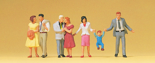 Preiser 10514 HO Scale Walking Couples Figure Set