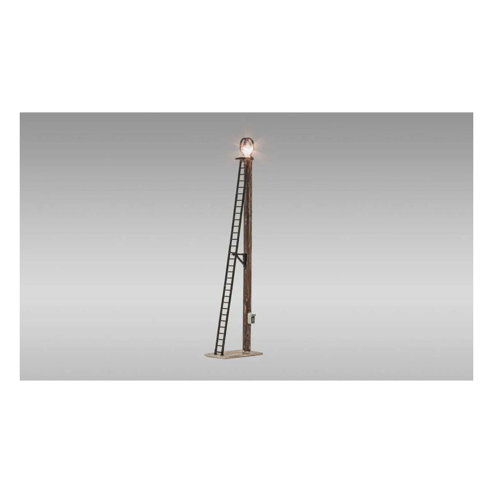 woodland scenics jp5674 all scale oo ho wooden yard lamps