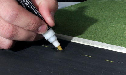 Woodland Scenics C1293 All Scale Road Stripe Remover
