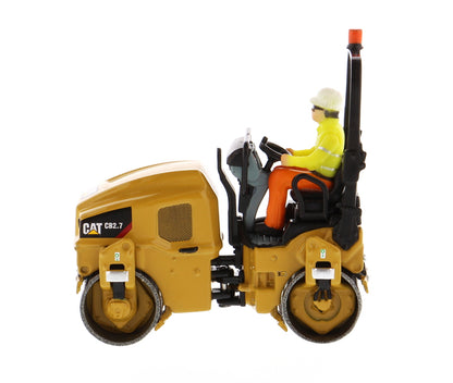 Diecast Masters 85593 1/50 Cat CB-2.7 Utility Compactor