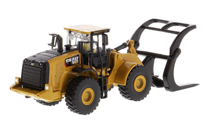 Diecast Masters 85950 1/87 Cat 972M Wheel Loader, Log Fork
