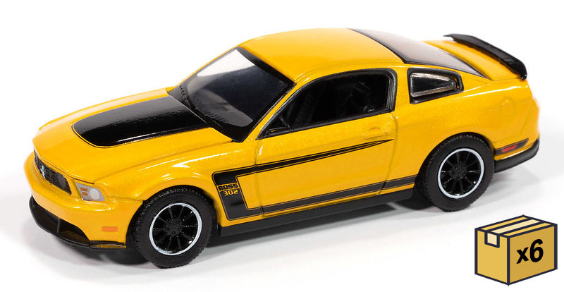 Auto World AWSP186-A-CASE 1/64 Mustang Boss 302 Yellow Blaze | Case