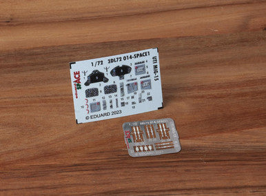 Eduard 3DL72014 1/72 UTI MiG-15 Space for Eduard