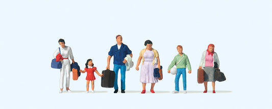 Preiser 10784 HO Scale Travelers Carrying Luggage Figure Set
