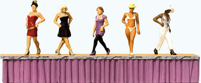 Preiser 10621 HO Scale Working People Women Fashion Models on the