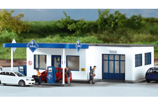 Piko 61827 HO Scale ARAL Gas Station Building Kit