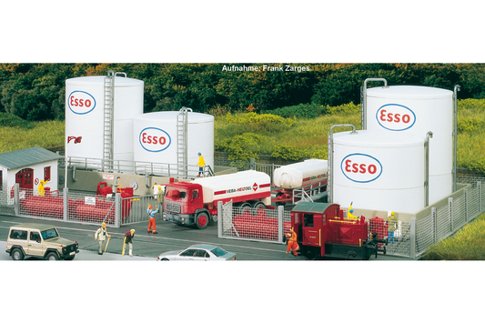 Piko 61141 HO Scale ESSO Tank Farm Complex Building Kit