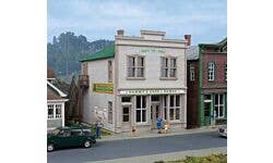 Walthers Cornerstone 933-3668 HO Tommy's Toys & Games Kit