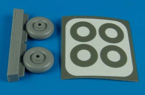 Aires 4495 1/48 MC200 Saetta Wheels & Paint Masks