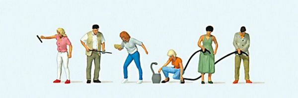 Preiser 10709 HO Scale At the Gas Station -- pkg(6)