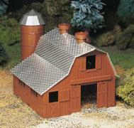 Bachmann 45602 O Scale Plasticville USA Dairy Barn