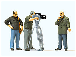 Preiser 28139 HO Scale Individual Figure Hagen von Ortloff with His
