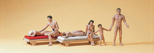 Preiser 10439 HO Scale Nude Bathers with 2 Lounges Figure Set