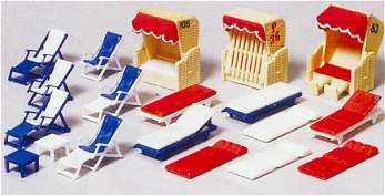 Preiser 17308 HO Scale Accessories Beach Chairs, Lounges & Huts