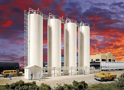 Walthers Cornerstone 933-3081 HO Scale Plastic Pellet Transfer Facility -- Kit