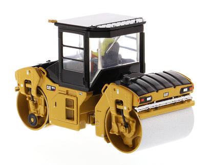 Diecast Masters 85595 1/50 Cat CB-13 Roller with Cab