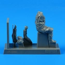 Aerobonus 320169 1/32 WWII Japanese Fighter Pilot