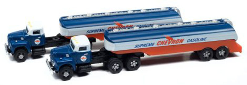 CMW 51206 1/160 Chevron 1954 IH R-190 Tractor Diecast