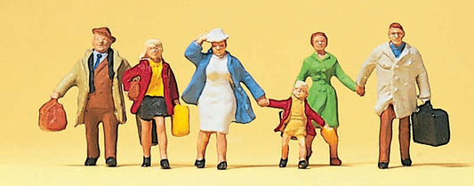Preiser 10281 HO Scale Krause Family Travelers w/Luggage