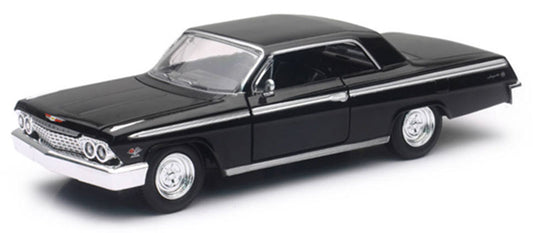 New Ray 71843A 1/25 1962 Chevrolet Impala SS, Black