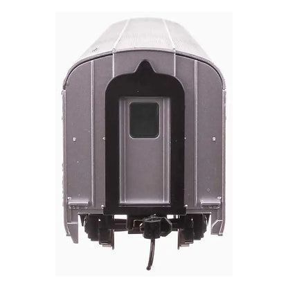 Walthers Mainline 910-30318 HO 85' Budd Baggage-RPO - VIA Rail