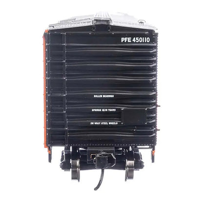 Walthers Mainline 910-3792 HO 50' Mech Reefer PFE #450110