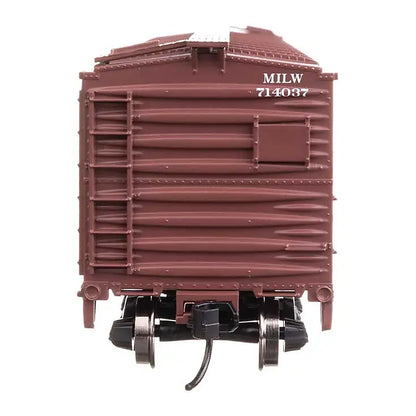 Walthers Mainline 910-40373 HO ARA Boxcar - Milwaukee Road #714037