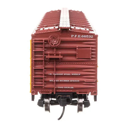 Walthers Mainline 910-41322 HO 40' Wood Reefer - PFE #66532