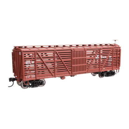 Walthers Mainline 910-41459 HO 40' Stock Car - Milwaukee Road #105010