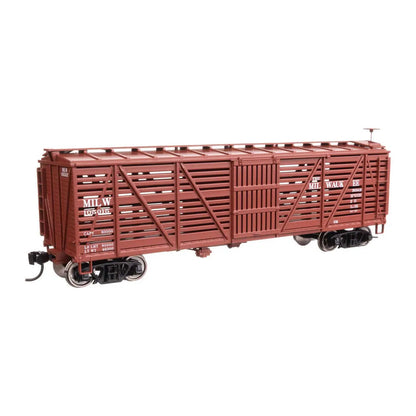 Walthers Mainline 910-41460 HO 40' Stock Car - Milwaukee Road #105015