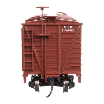 Walthers Mainline 910-41461 HO 40' Stock Car - Milwaukee Road #105023