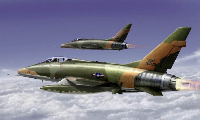 Trumpeter Scale Models 1650 1/72 F100F Super Sabre Fighter