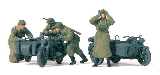 Preiser 16580 HO Scale Motorcycle Troops Pushing Kit WWII