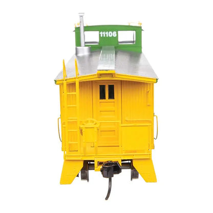 Walthers Proto 920-103256 HO 30' GTW Wood Caboose - BN #11106