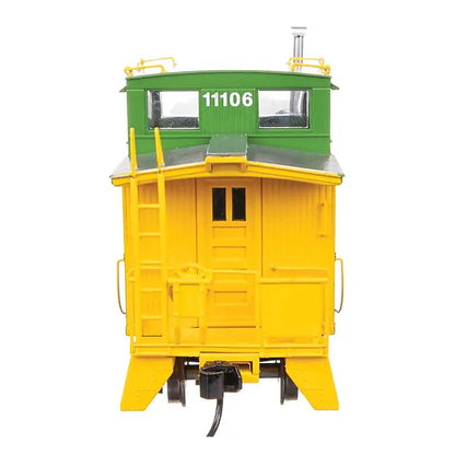 Walthers Proto 920-103256 HO 30' GTW Wood Caboose - BN #11106