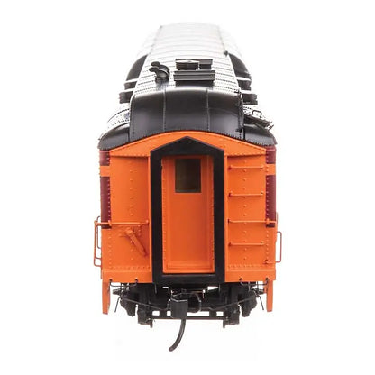 Walthers Proto 920-17705 HO Heavyweight Diner - Milwaukee Road #5128