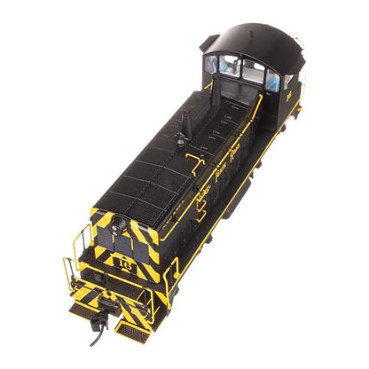 Walthers Proto 920-43505 HO EMD NW2 Sound/DCC Nickel Plate Road #16