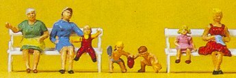 Preiser 10051 HO Scale Pedestrians Women & Children On Benches
