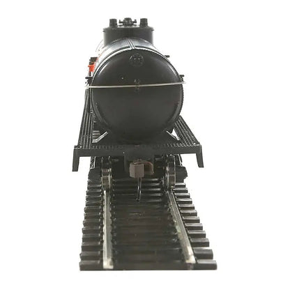 Walthers Trainline 1612 HO Scale 40' Tank Car -Gulf Oil Company