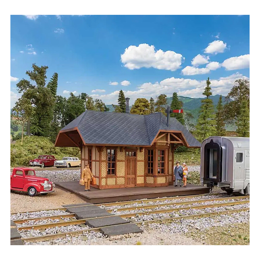 walthers cornerstone 3555 ho scale victoria springs station kit 4 7 16 x 3