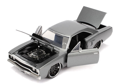 Jada Toys 30745 1/24 Dom's Plymouth Road Runner, F&F 2009