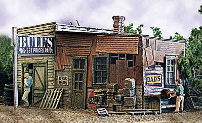 Bar Mills 452 HO Scale Bull's Salvage -- Kit - 5 x 7" 12.7 x 12.7cm