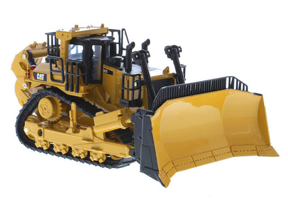 Diecast Masters 85637 1/64 Caterpillar D11 Dozer with 2 Blades